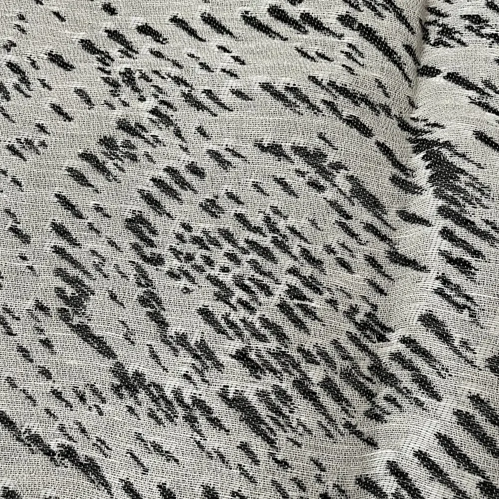 Busatti Linen Blend Square Pillow Covers (2) 25 x 25 in Gray & Black Swirl Italy